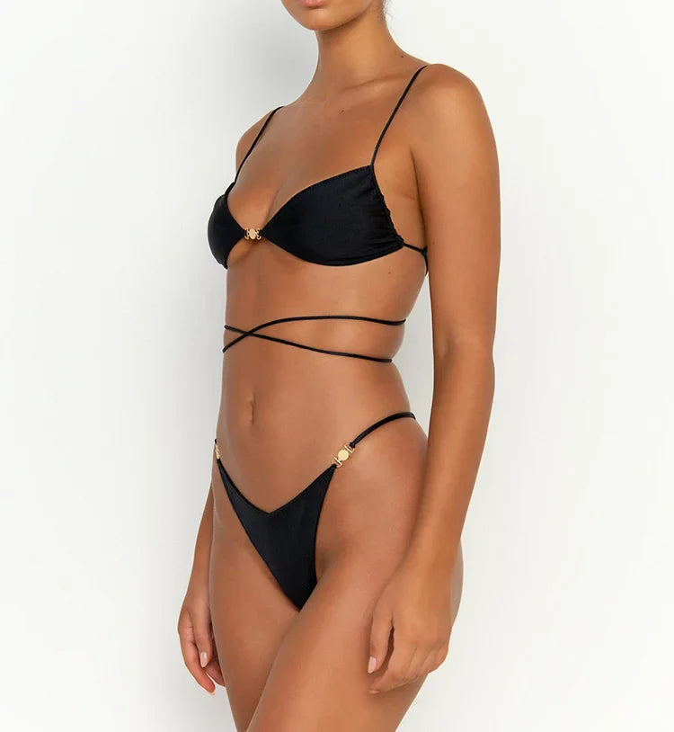 בגד ים - רוני