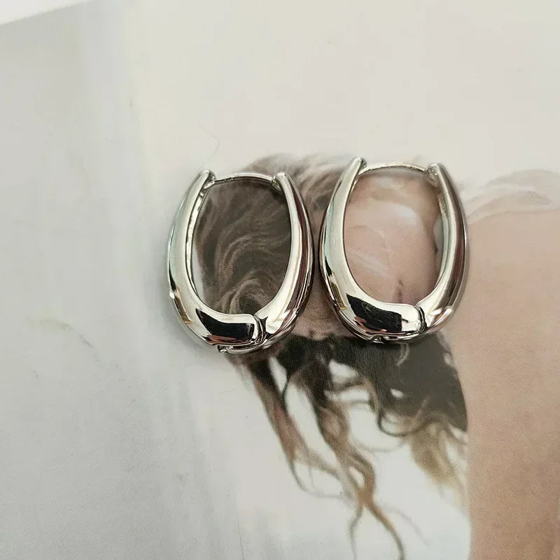 עגילי אלינור