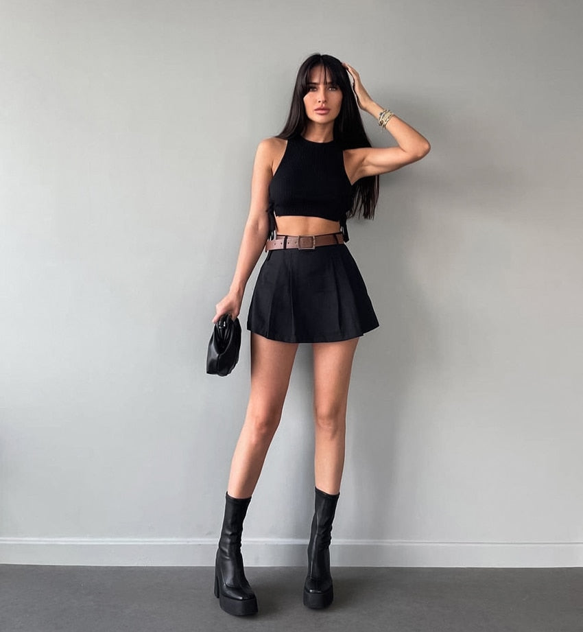 Tiana מכנסיים קצרים בגזרת חצאית