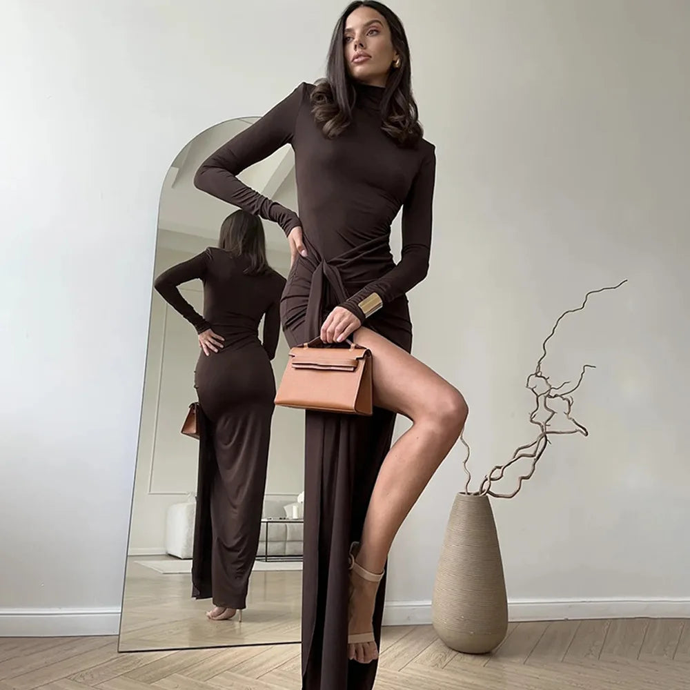 שמלת דגם ורד