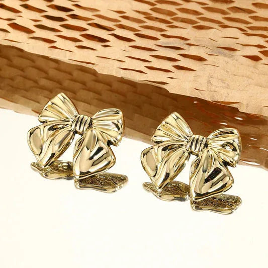 עגילי Ribbon